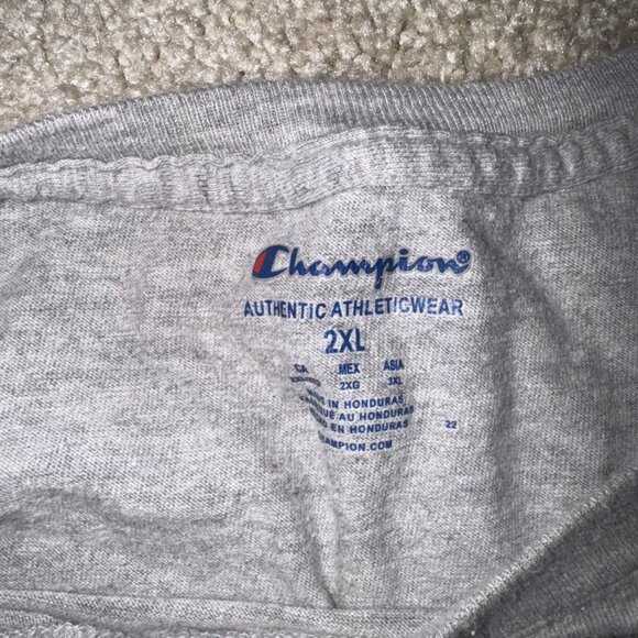 SOLD-Men's XXL Champion Logo Tee - Gray Heather T-Shirt - EUC 2XL - Picture 3 of 6